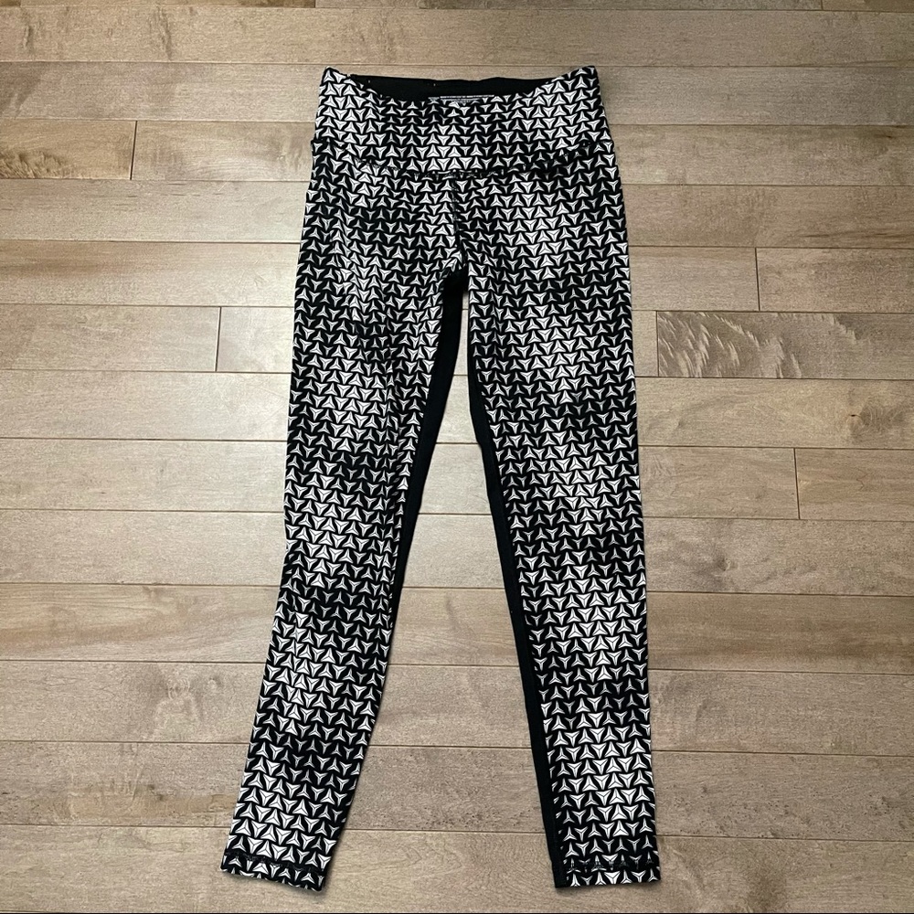 Victoria's Secret Sport Leggings